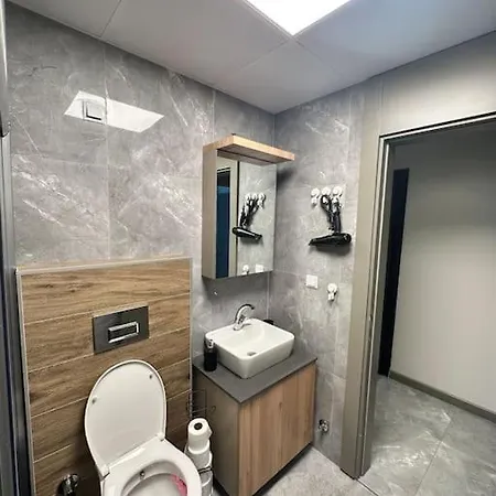 Muekkemmel Konumda Modern Antalya