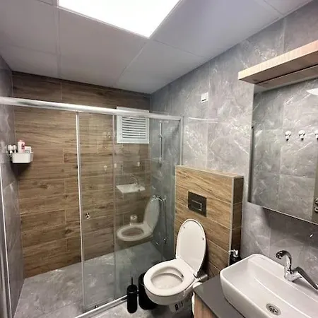 Apartment Muekkemmel Konumda Modern Antalya